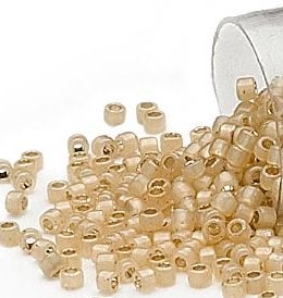 Seed beads, Delica 11/0, silver-lined glazed opal tan, 7,5 gram. DB1458V